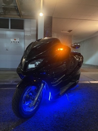 【YAMAHAマジェスティーc】4スピーカー　オールブラック　フルエアロカスタム