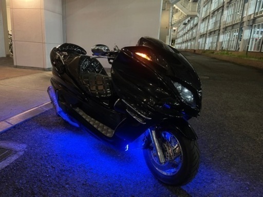 【YAMAHAマジェスティーc】4スピーカー　オールブラック　フルエアロカスタム