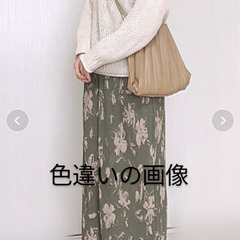 (７)　新品　プリーツショルダーバッグ　SMILE ORCHIDの画像