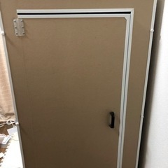 ダンボッチ　取りに来られる方限定でお願いします。 だんぼっち【引き取り限定】コンパクト0、5畳
