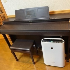 Roland 電子ピアノの画像