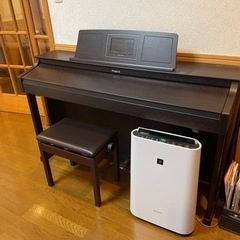 Roland 電子ピアノの画像