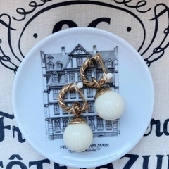 フランス　ビンテージイヤリングの画像