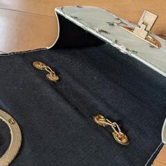 【5/27まで　ほぼ新品】ショルダーバッグの画像