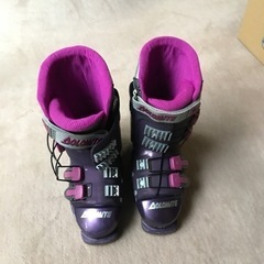 DOLOMITEスキーブーツ22.5㌢用（パープル）の画像
