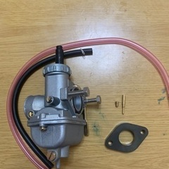 キャブレターの画像