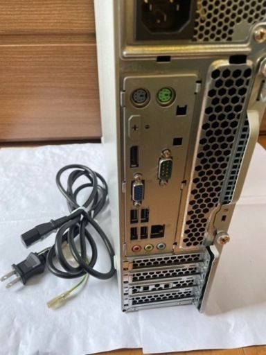 最終値下げです！！動作品　美品　NEC デスクトップパソコン　Windows10 Proインストール済　Windowsライセンス認証済　Core i3-4160