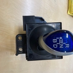 プリウス30系　シフト　ナビ回り　の画像