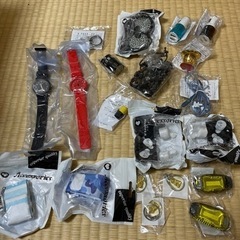 バラ売り可　２個100円　腕時計LED イヤホン　USB充電など