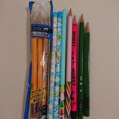 筆記用具 １９本＋３本の画像
