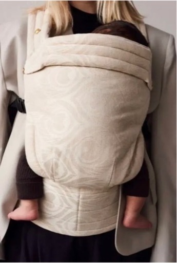 Artipoppe (アーティポッペ) の抱っこ紐