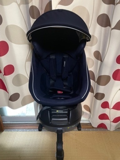 コンビ　チャイルドシート　クルムーヴスマート　４ヵ月頃から〜