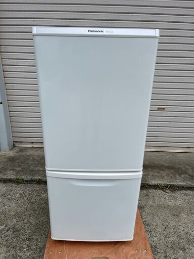 美品 Panasonic NR-B146W-W 引き取り限定 単身冷蔵庫