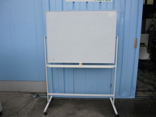 脚付両面ホワイトボード　W1200