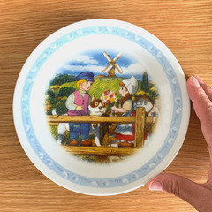 【名作劇場シリーズ！】　使いやすいお皿　5枚の画像