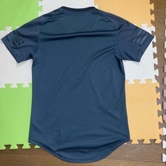 adidas レアル・マドリード Tシャツ Mサイズ 黒の画像