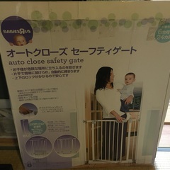【中古】Babiesrus ベビーザらス　オートクローズ セーフ...