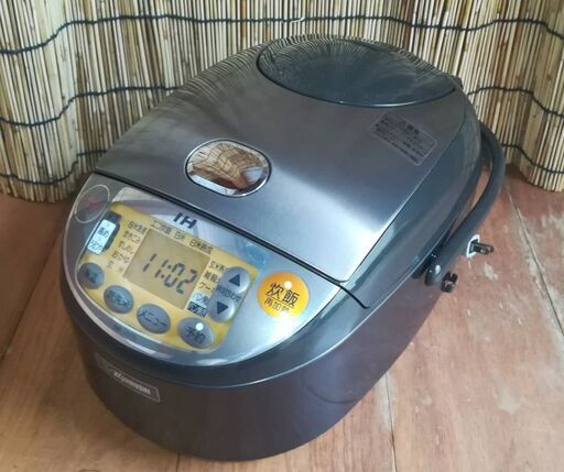 象印 極め炊き IH炊飯器  5.5合 NP-VN10-TA 15年製