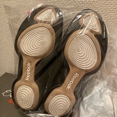値下げ！店舗クリーニング済Reebok 25cmの画像