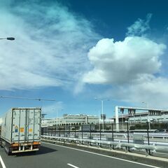 乗用車から大型、特殊車まで運転代行を致します。 - 大阪市