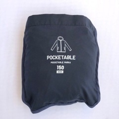 キズあり　UNIQLO ポケッタブルパーカー　ネイビーの画像