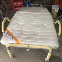 介護ベッド　ATEX 引き取り限定の画像