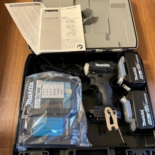 今月中お取り置き可能な方限定価格 マキタ インパクト ドライバー TD172DRGX 18V makita ブラック 最新 インパクトドライバ フルセット 正規品