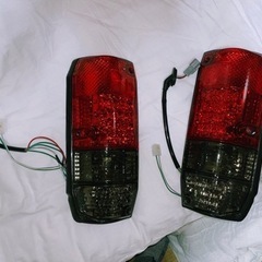ランクル復刻70 GRJ76K テールランプ(スモーク) DEP...