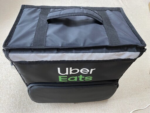 ウーバーイーツバッグ、Uber Eats 配達バッグ リュック　美品 価格変更