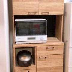 北欧ナチュラル食器棚