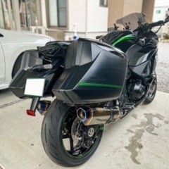 ほぼ新品　カワサキ　Ninja1000パニアケースの画像