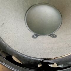 スピーカーエッジ修理：張替え行います