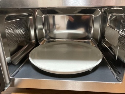 (新規取引保留中)ほぼ新品状態の電子レンジ