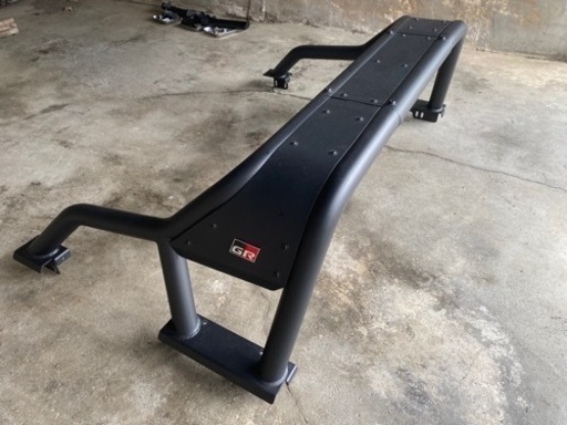 トヨタ　ハイラックス　GRスポーツバー