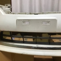 セレナ C26ハイウェイスター前期フロントバンパー【手渡限定】の画像