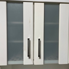 食器棚の画像