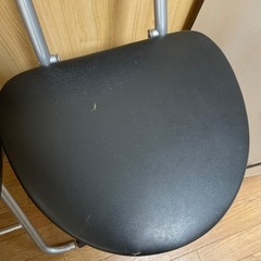 折り畳みチェアの画像
