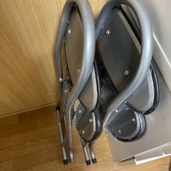 折り畳みチェアの画像