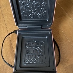 最終値下げBＬOOMホットサンドメーカー美品定価5000円の画像