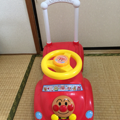 おもちゃ 車