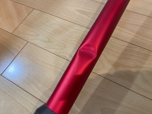 【週末限定値下げ】Dyson Cyclone V10 Fluffy Dyson Cyclone V10 Fluffy (SV58 AD) | コードレス掃除機 | ダイソン公式
