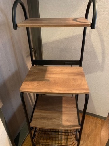 電源付きオシャレ収納ラック