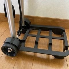 キャリー引き　重たい荷物の運搬にの画像
