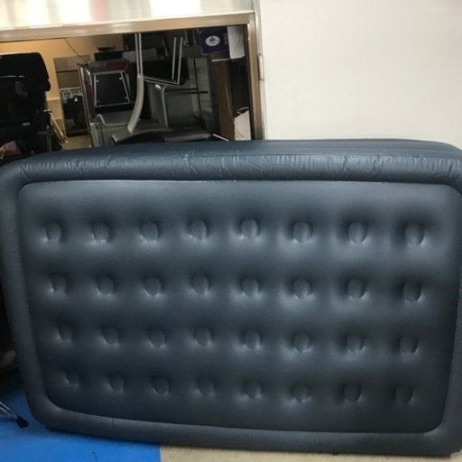 取引場所　南観音　K2204-772 エアーヨーン エアーベッド 電動ポンプ内蔵 自動で膨らむ 耐荷重200kg ヘッドレスト付き Air Yawn