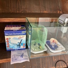 お取引終了　ガラス水槽W:D:H 30:20:23とオートフィル...