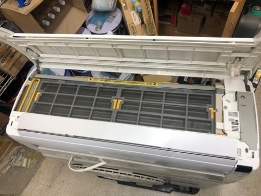 日立　超省エネ型エアコン　4.0kw 200V  約14畳クラス