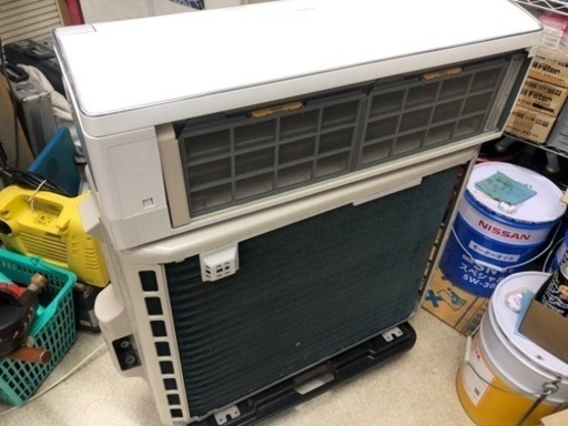 日立　超省エネ型エアコン　4.0kw 200V  約14畳クラス