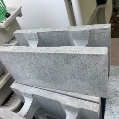 型枠ブロック　150✖️200（190）✖️400（390）12本
