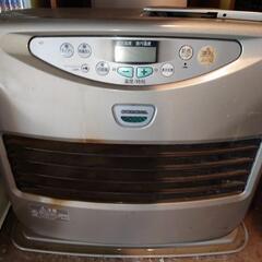 ファンヒーター　ジャンク品　シルバー