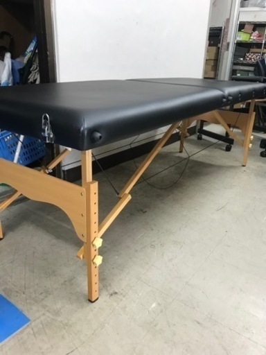 取引場所　南観音　A2204-766 整体、エステ出張用折りたたみベッド